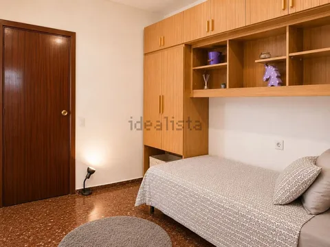 Habitació de lloguer, Barcelona (2/9)