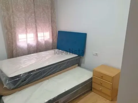 Piso de 75 m² en Granada