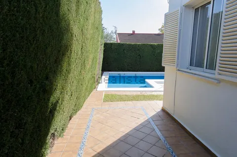Habitació de lloguer, Espartinas