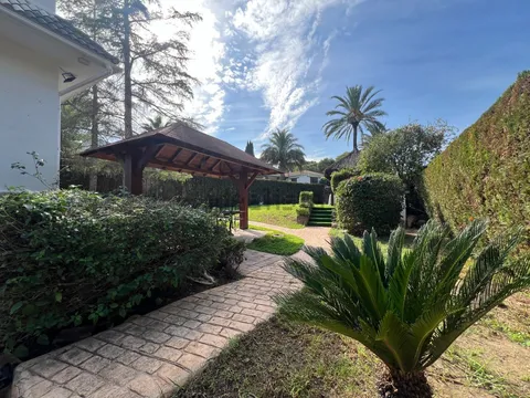 Casa 303 m² a Paterna