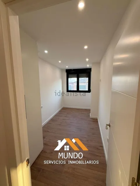 Wohnung 93 m² in Alberic