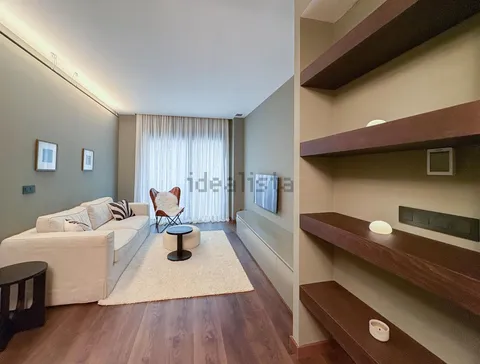 Wohnung 76 m² in Valencia