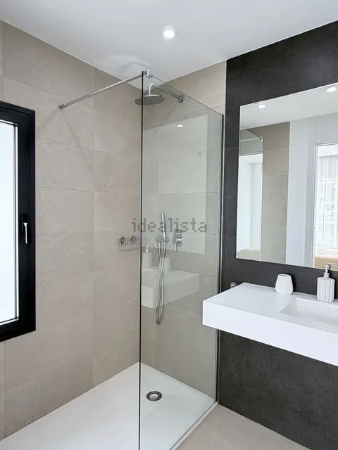 Maison 210 m² à Estepona