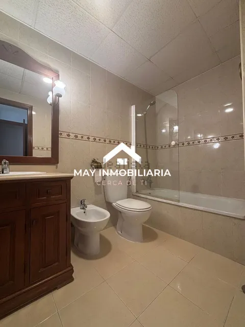 Appartement 101 m² à Coria del Río