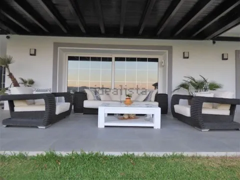 Haus 350 m² in Mijas