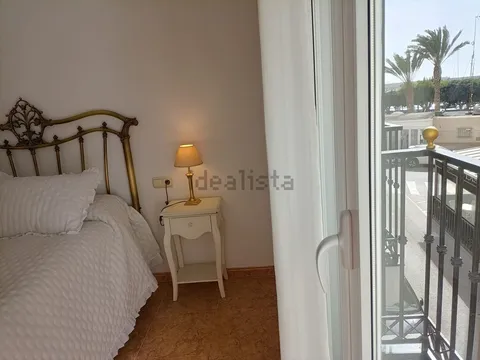 Pis de 80 m² a Adra