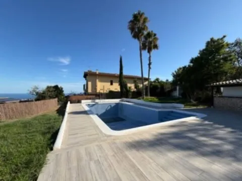 Casa 550 m² a Cabrils
