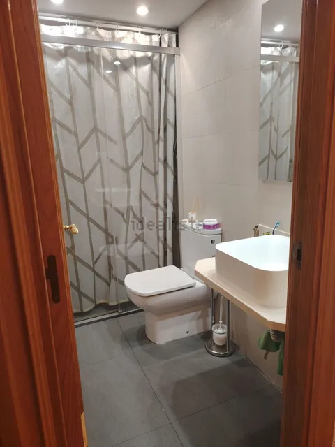 Habitación en alquiler, Zaragoza (2/6)