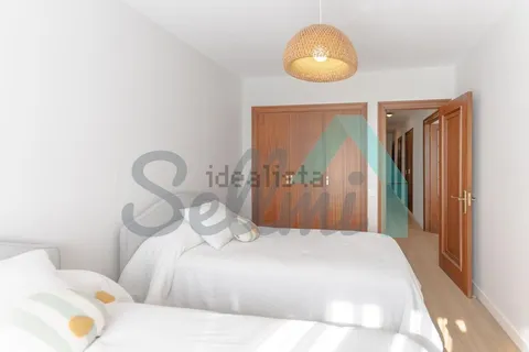 Piso de 129 m² en Castrillón