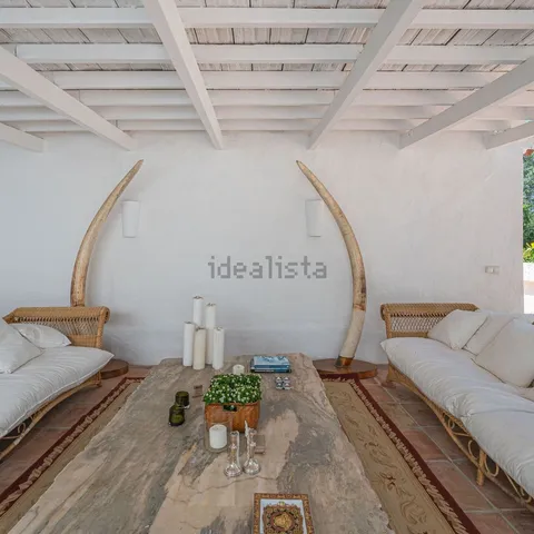 Haus 350 m² in Marbella