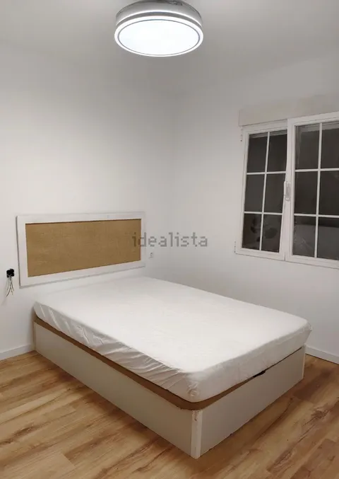 Habitació de lloguer, Villena