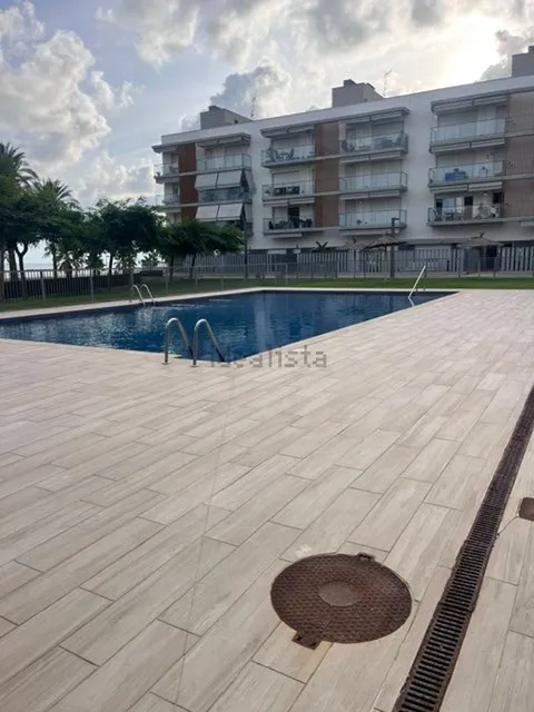 Piso de 77 m² en Cubelles