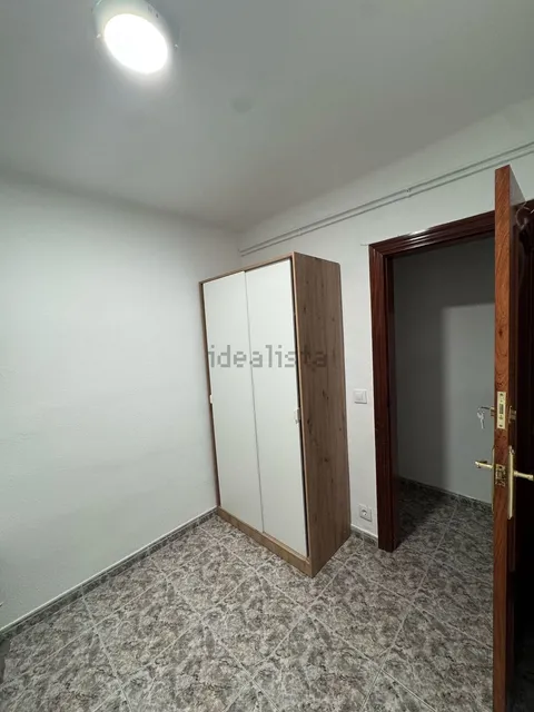 Zimmer zur Miete, Santa Coloma de Gramenet (2/5)