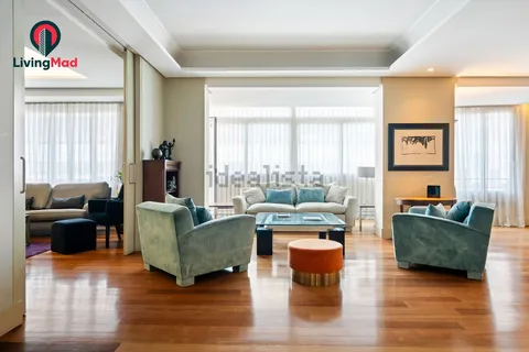 Appartamento 330 m² a Madrid