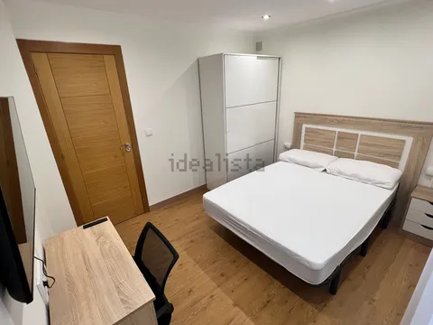 Кімната в оренду, Gijón / Xixón (2/8)
