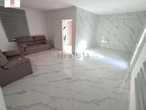 Haus 117 m² in Puebla de la Calzada