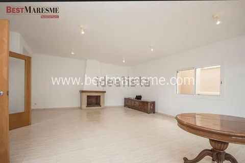 Moradia 249 m² em Cabrils