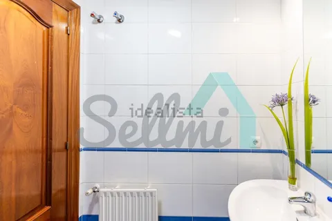 Pis de 72 m² a Oviedo