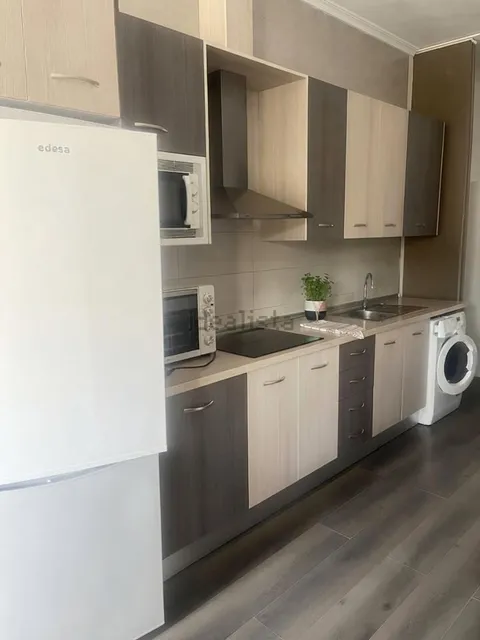 Pis de 59 m² a Còrdova (4/9)
