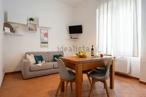 Flat 40 m² in Seville