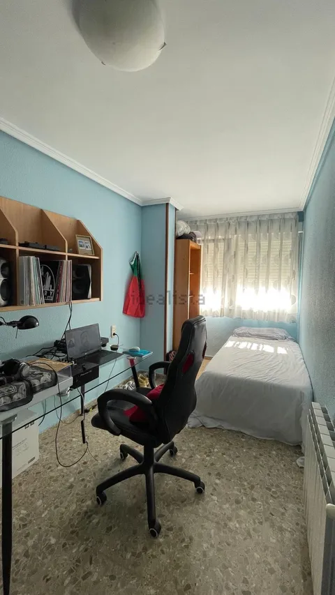 Chambre à louer, Valence