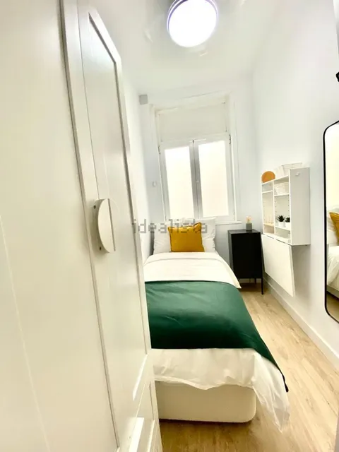 Room for rent, Madrid