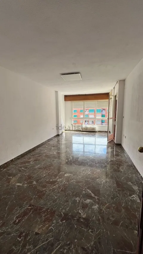 Wohnung 112 m² in Granada