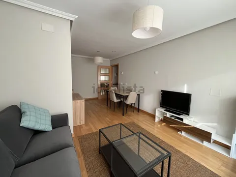 Pis de 75 m² a Àvila