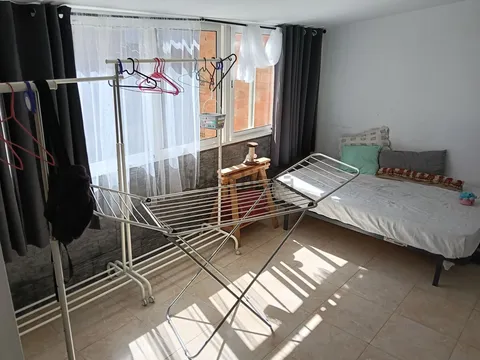 Habitació de lloguer, Badalona