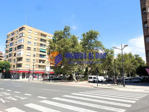 Pis de 65 m² a València
