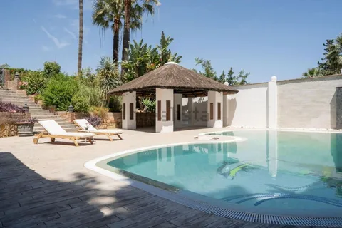 Haus 620 m² in Marbella