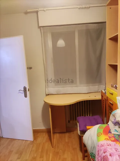 Quarto para alugar, Ávila