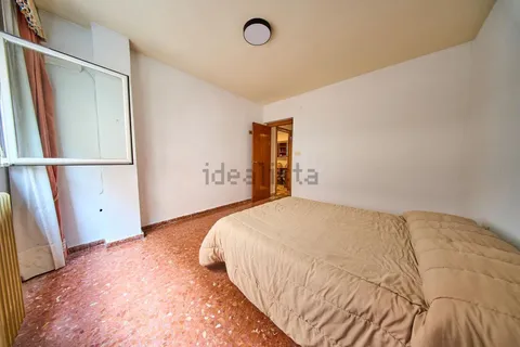Apartamento 120 m² em Granada