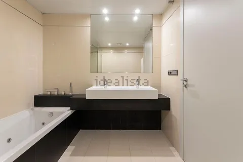Wohnung 255 m² in Barcelona