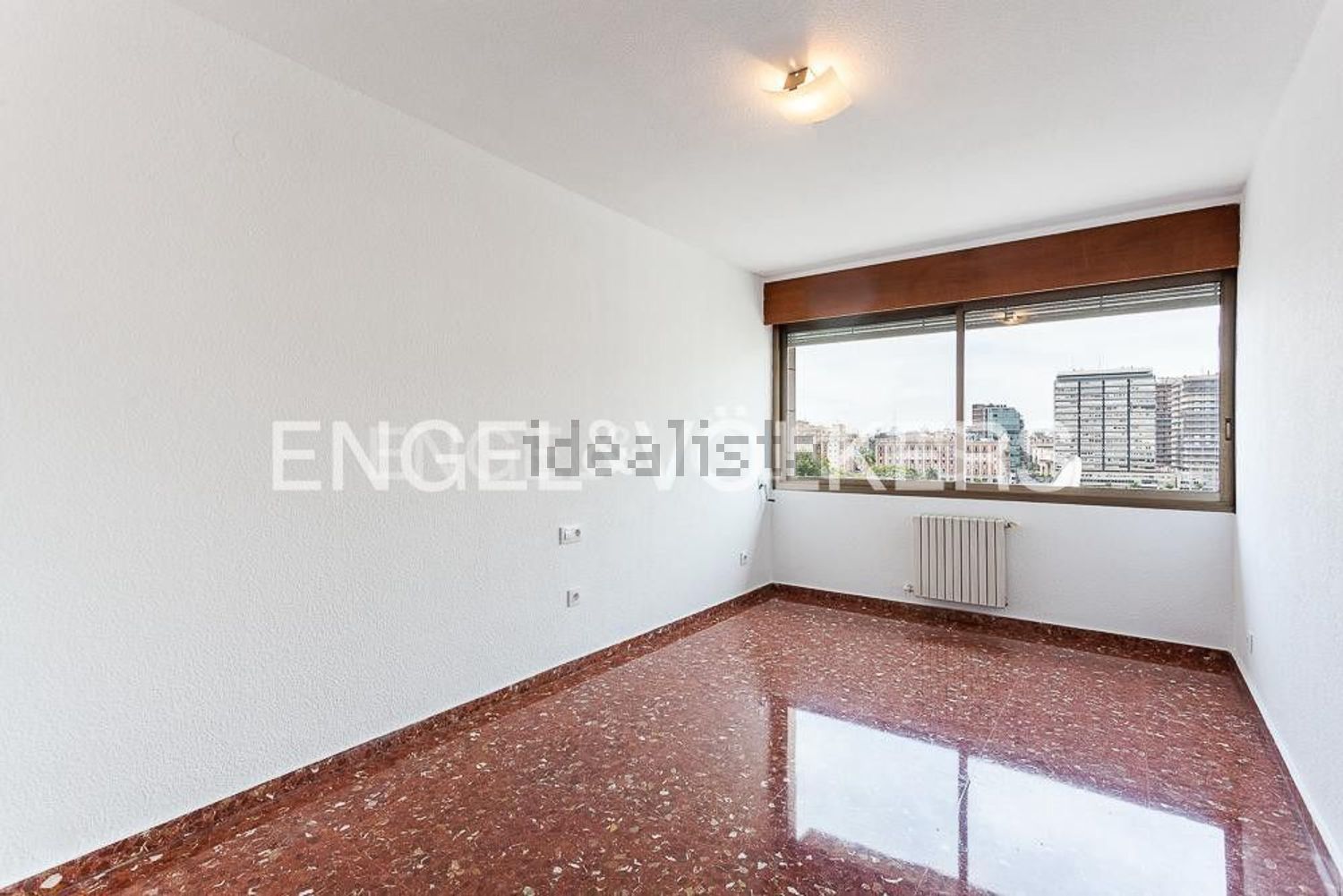 Pis de 200 m² a València