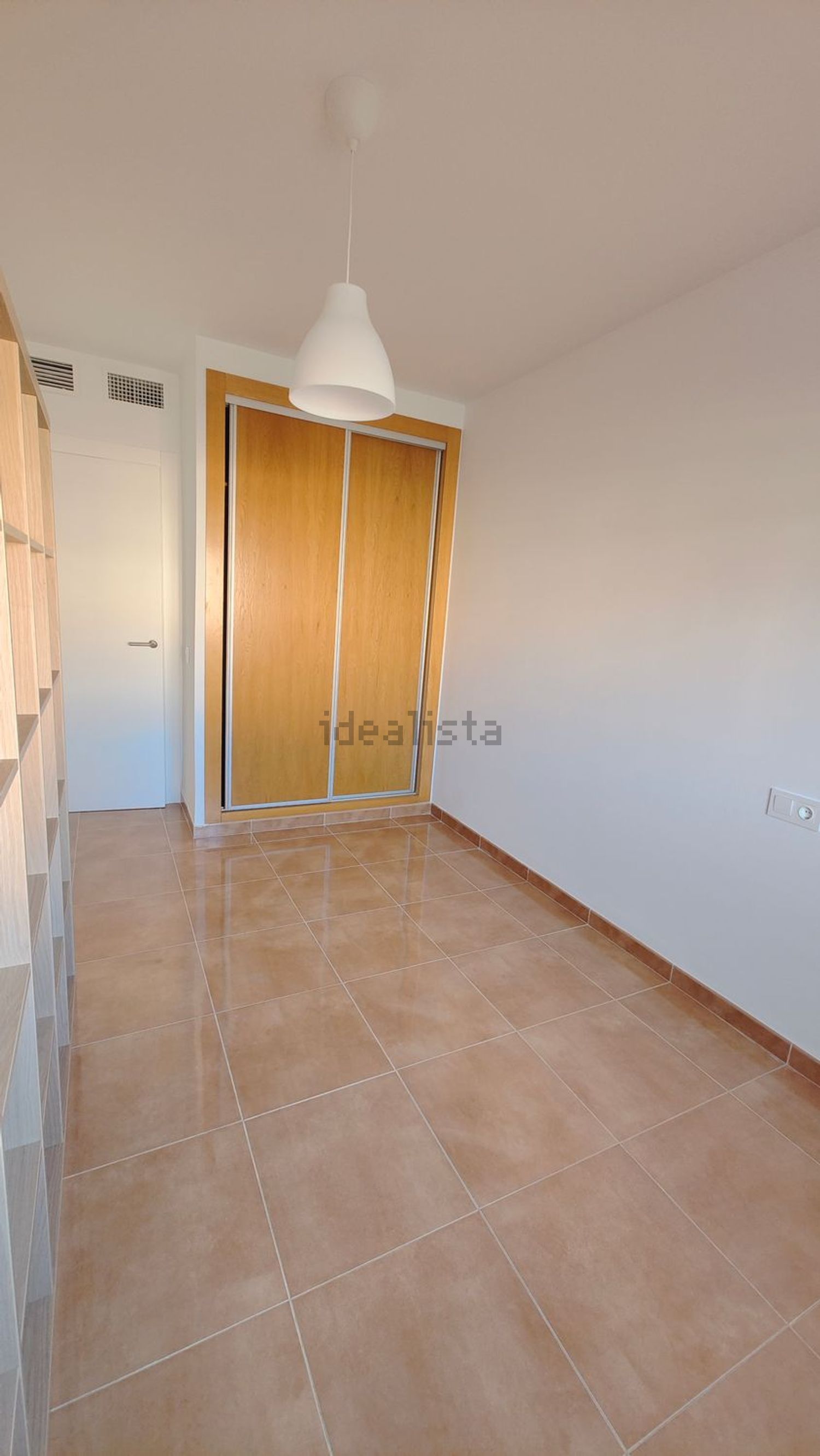 Pis de 80 m² a Vícar