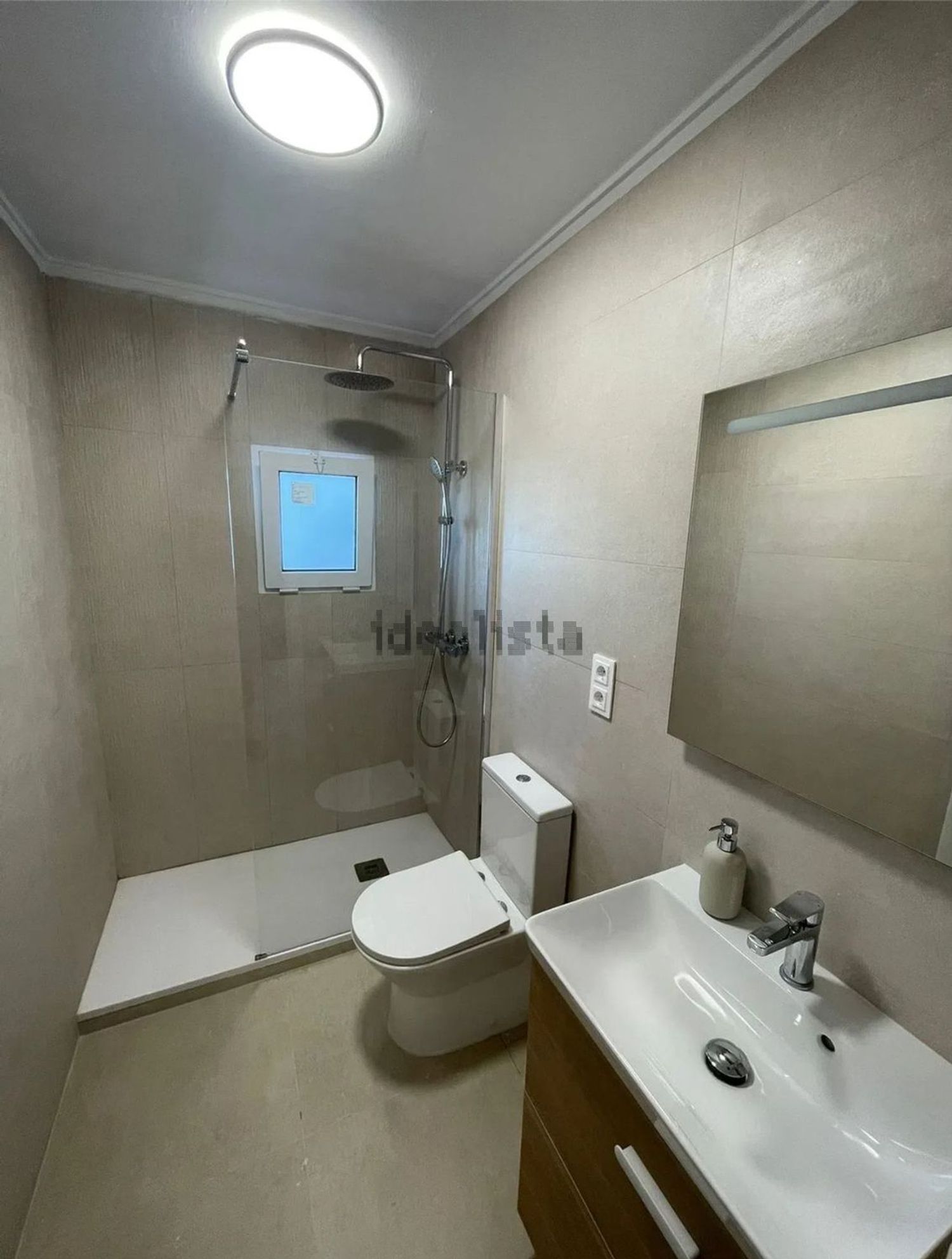 Habitación en alquiler, Moncada