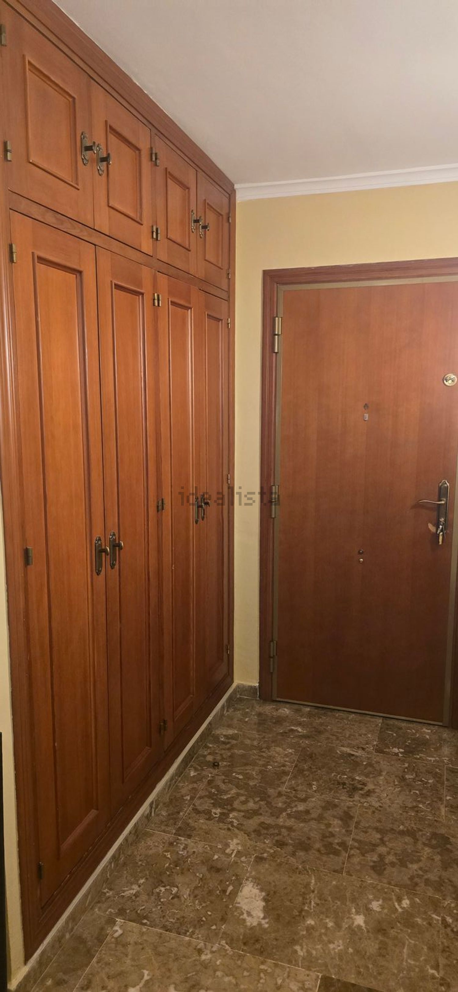 Piso de 212 m² en Granada