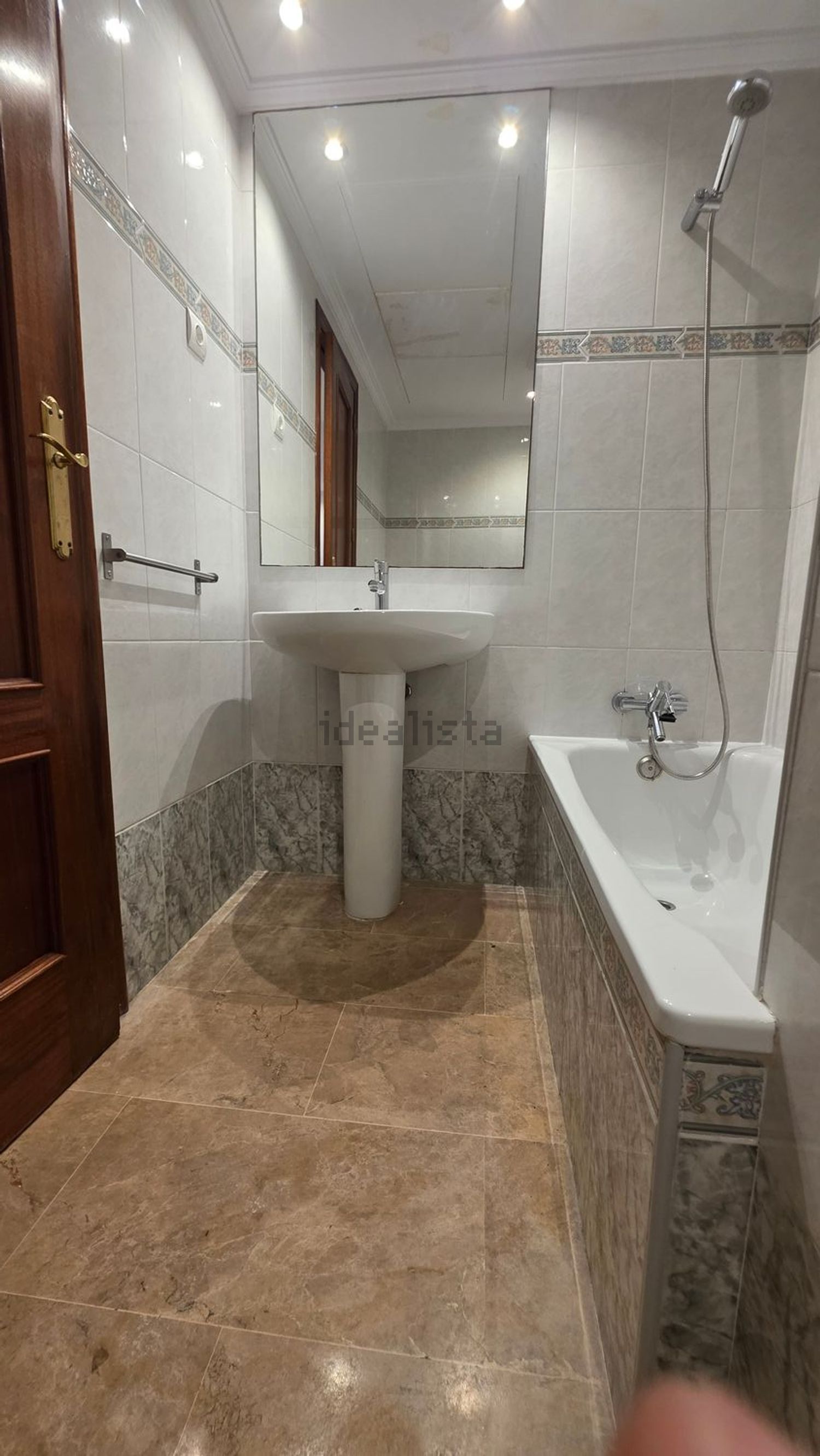 Piso de 65 m² en Sevilla