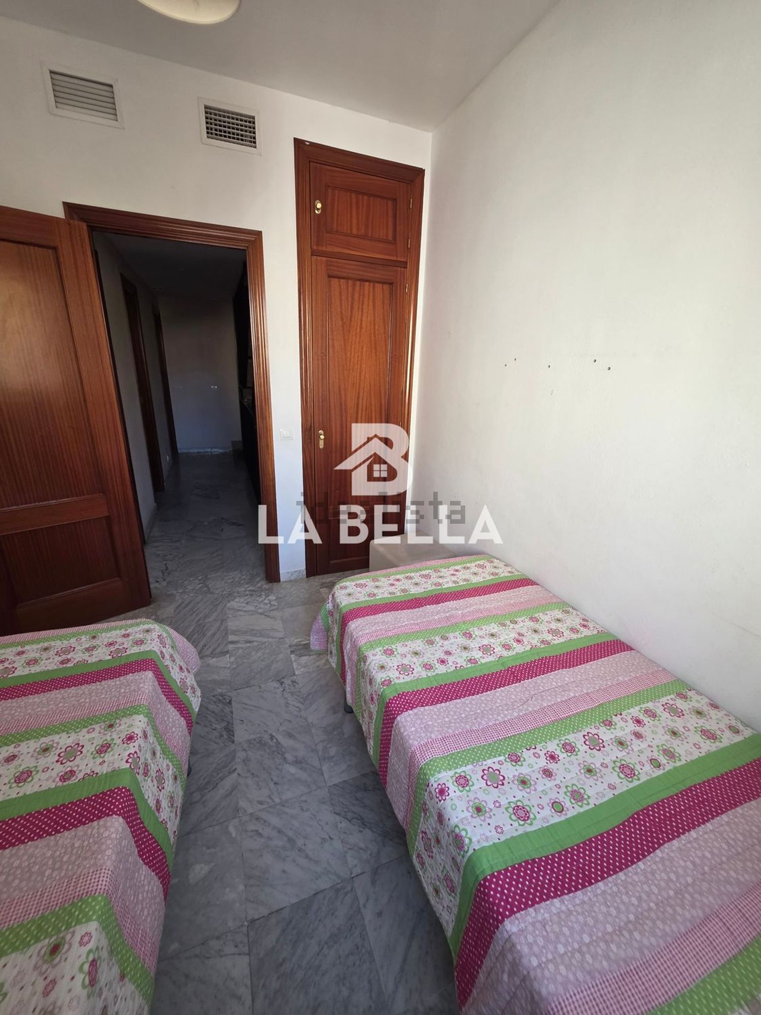 Casa de 122 m² en Sevilla