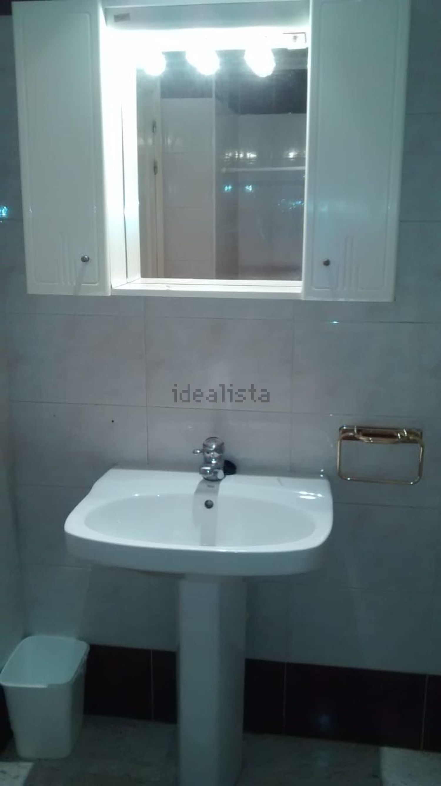 Habitació de lloguer, Lleó