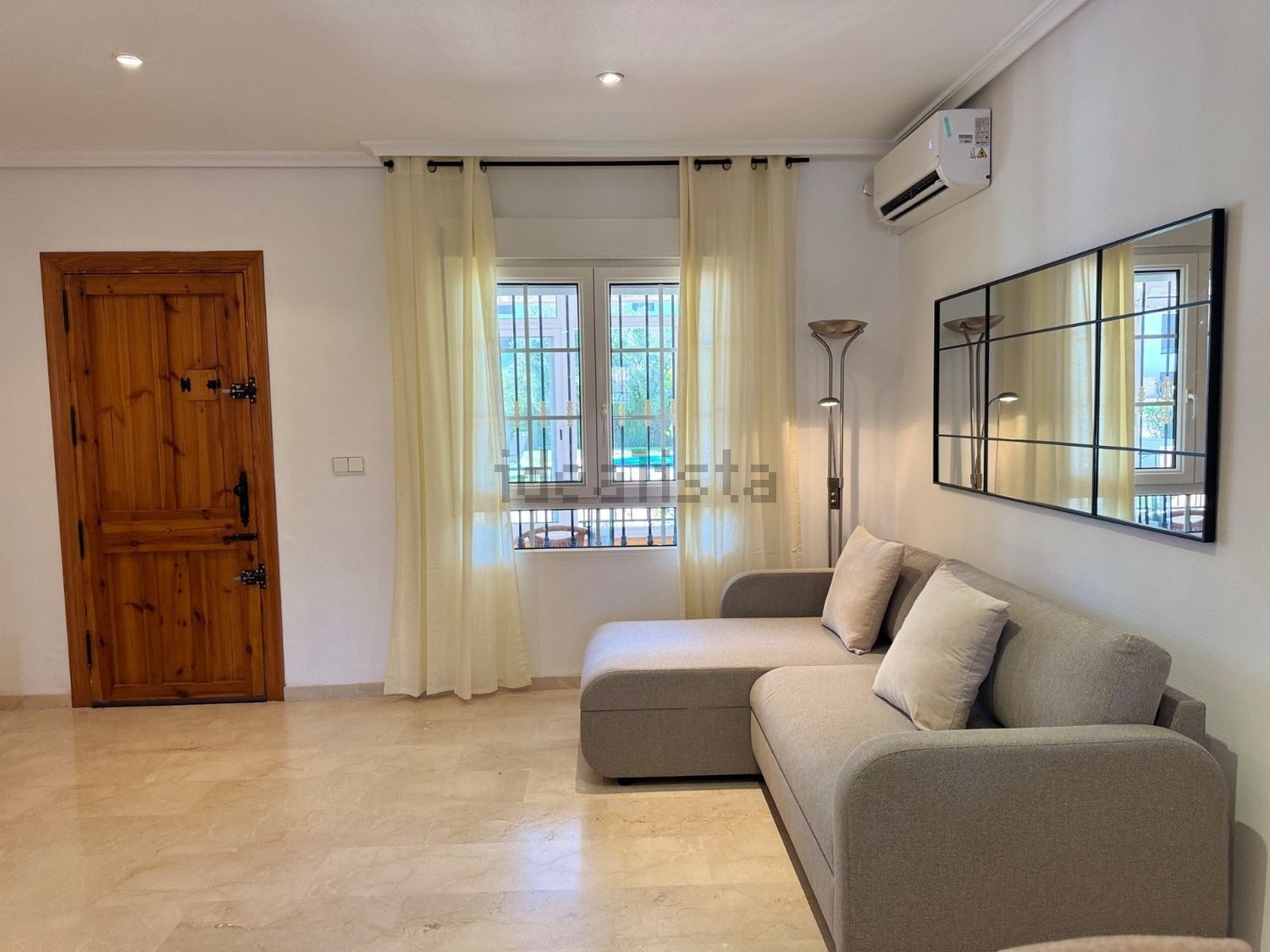 Casa de 120 m² a Oriola