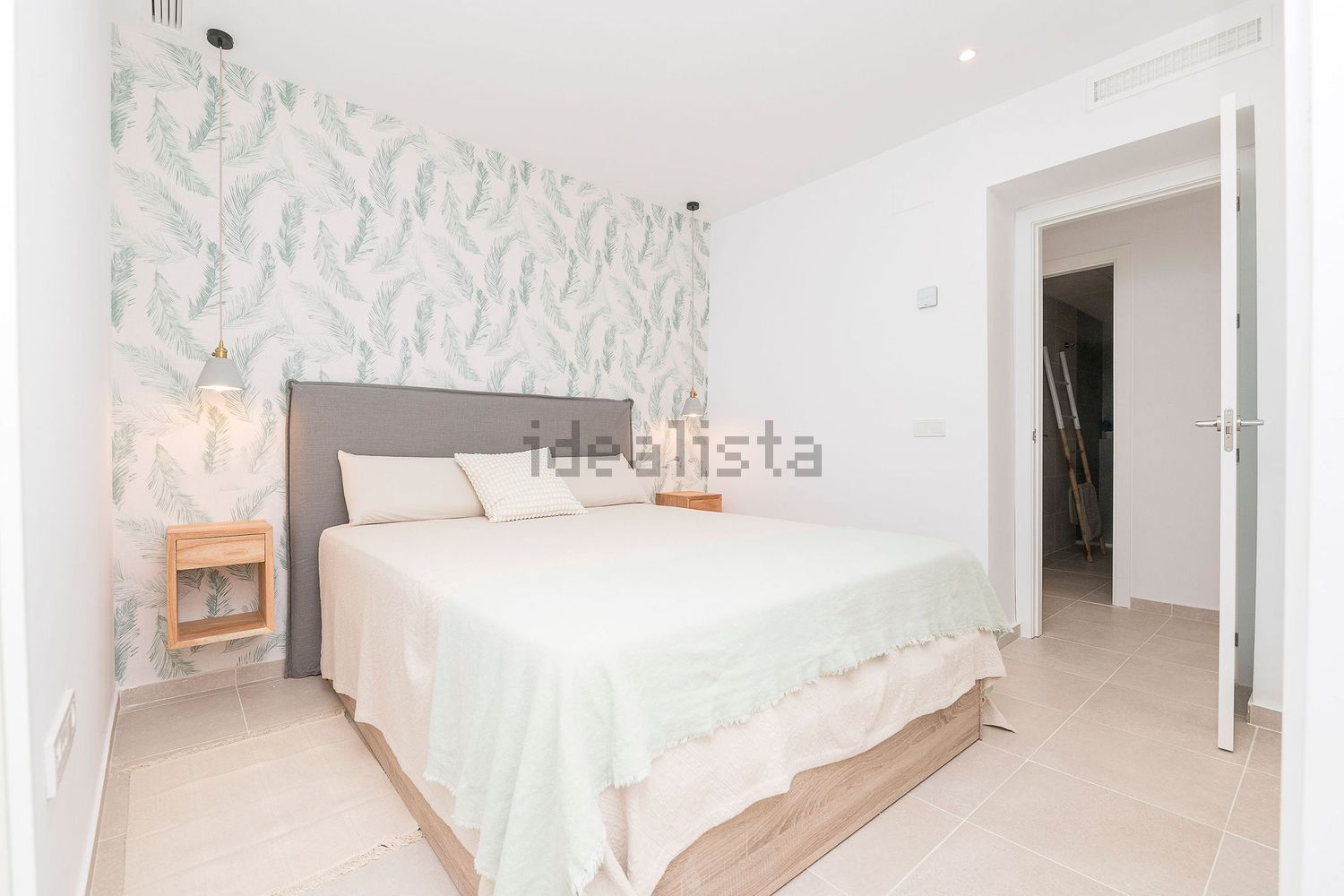 Flat 101 m² in Cádiz