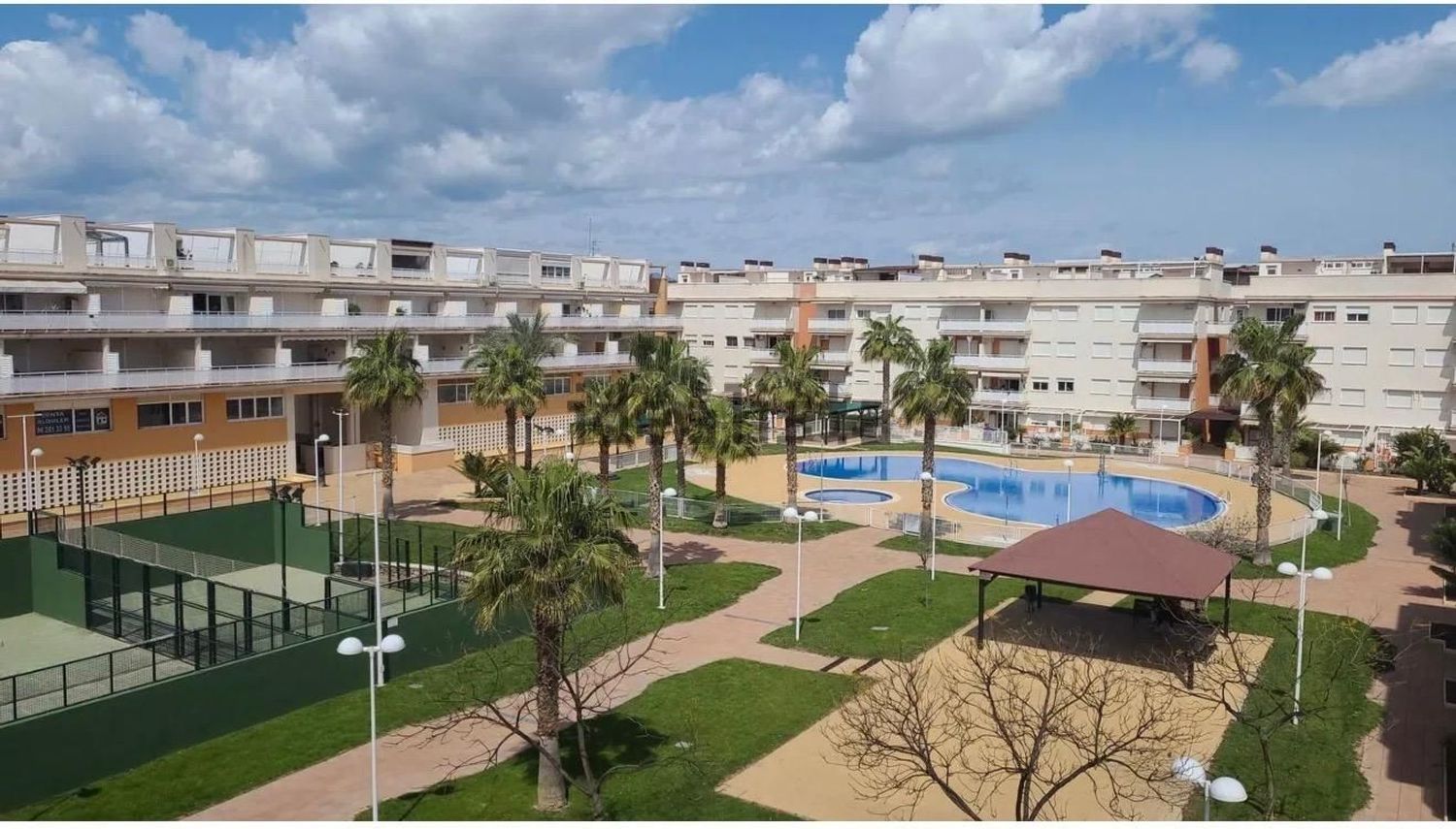 Piso de 120 m² en Onda