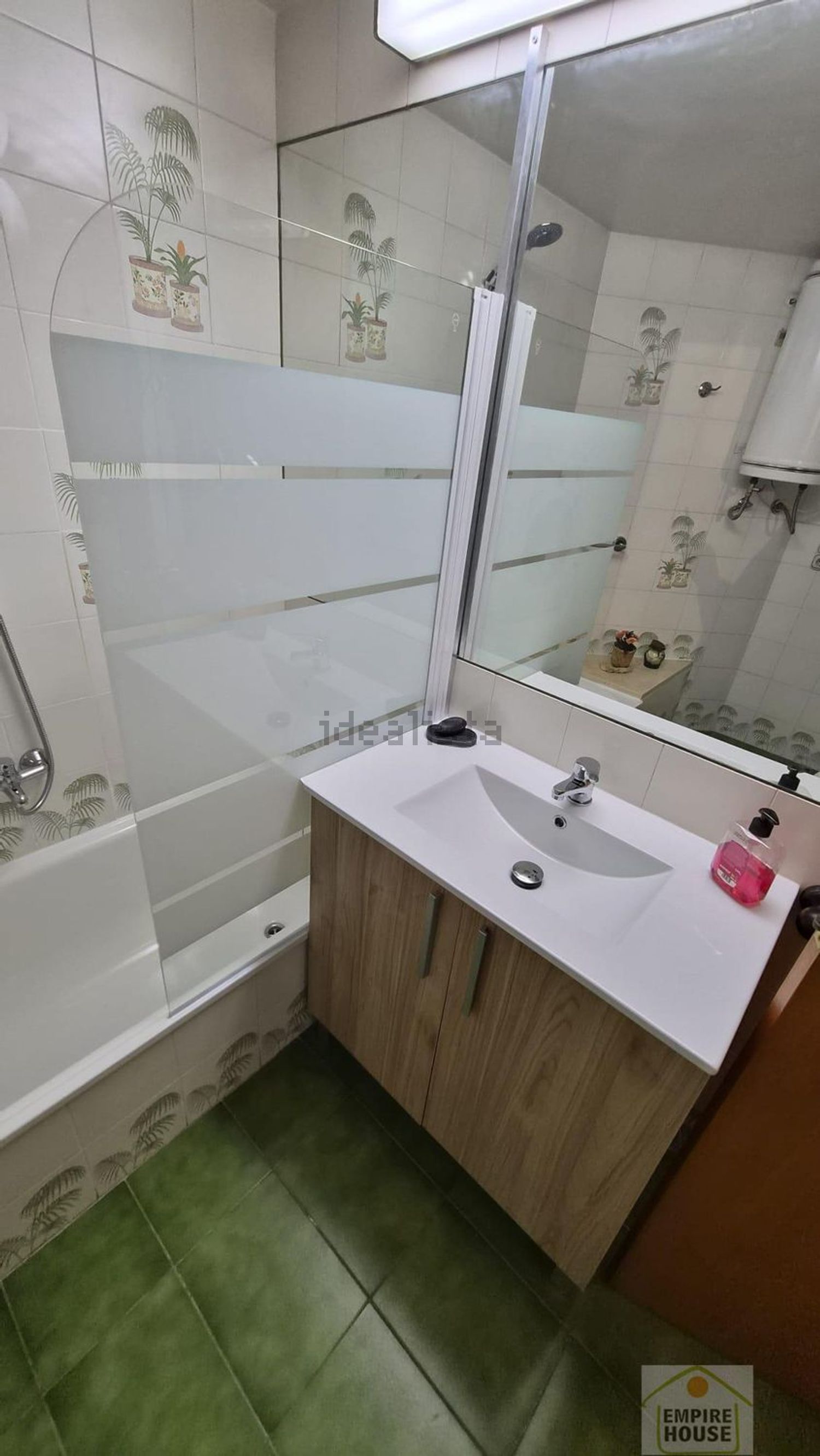 Wohnung 56 m² in Valencia