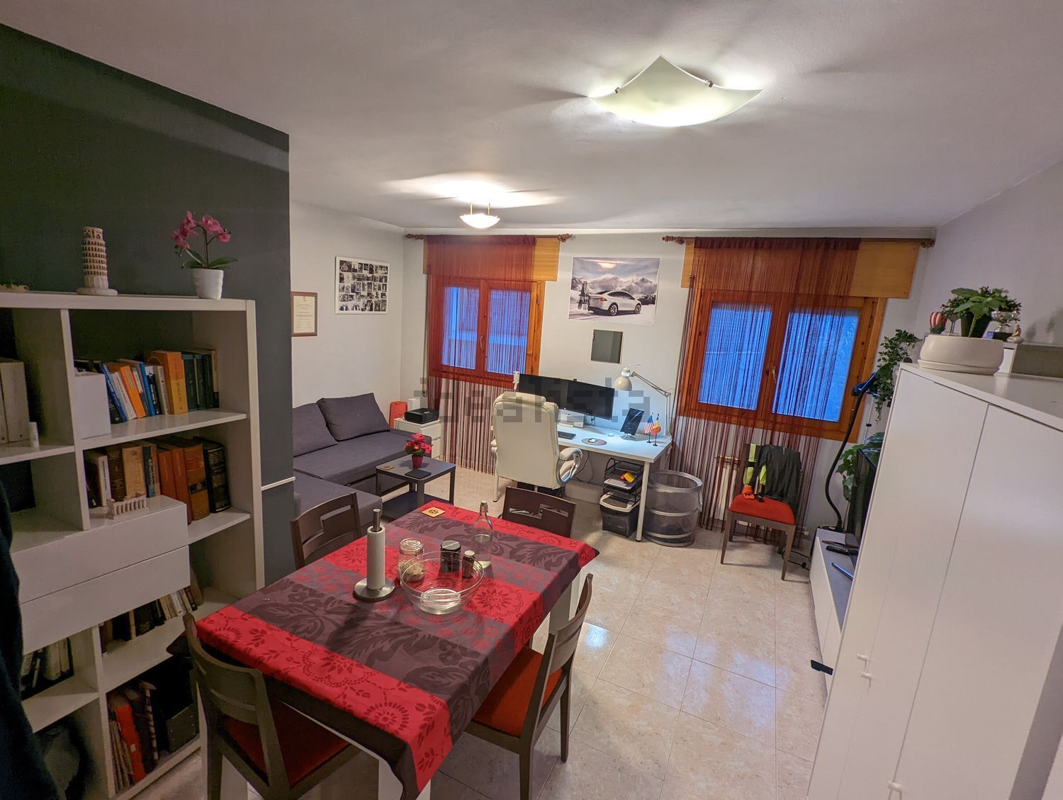 Habitació de lloguer, Montsó