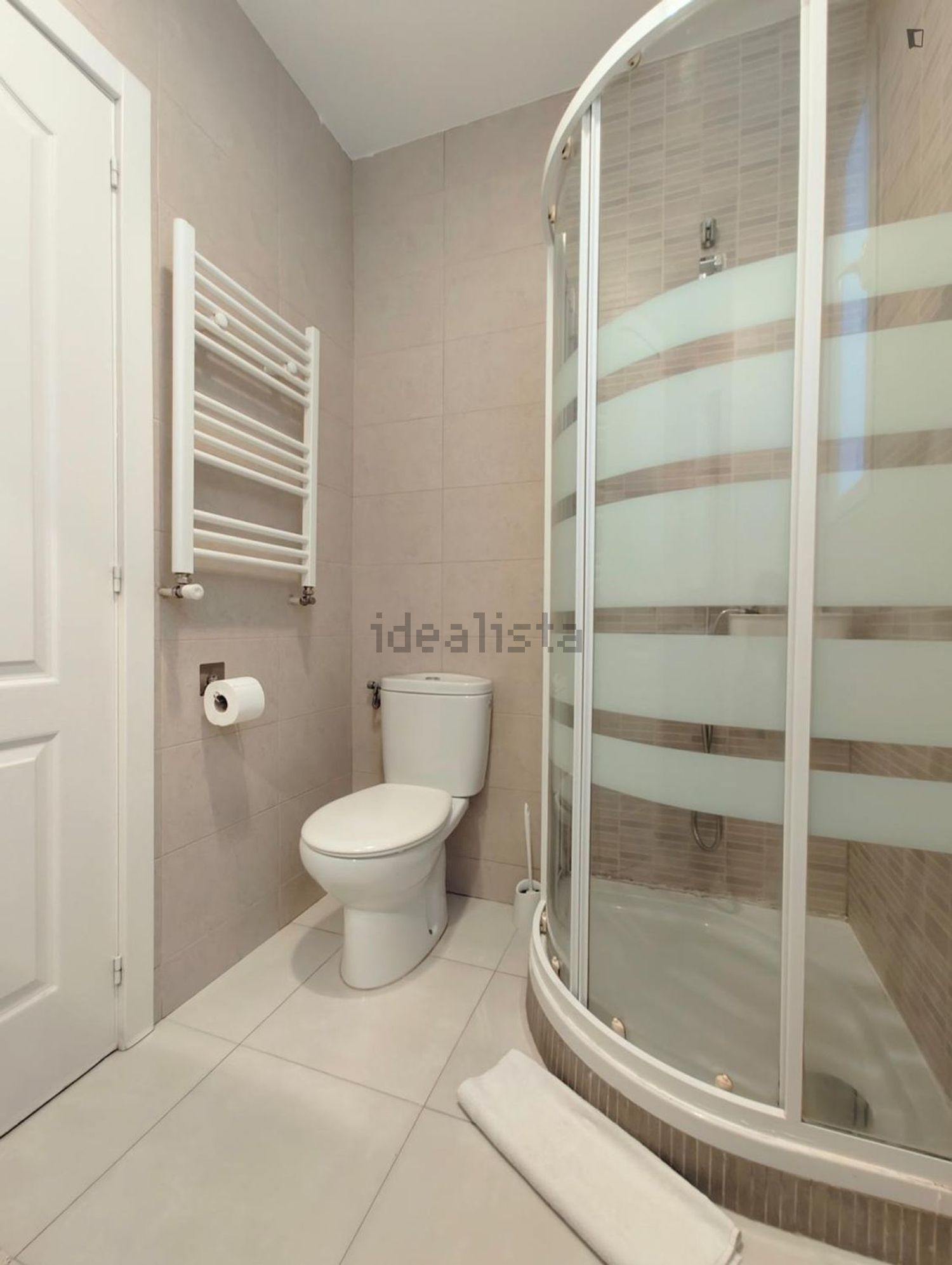 Chambre à louer, Madrid
