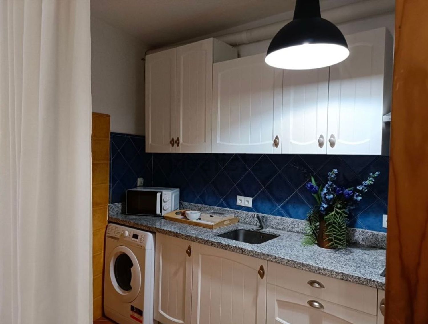 Habitación 60 m², Almería