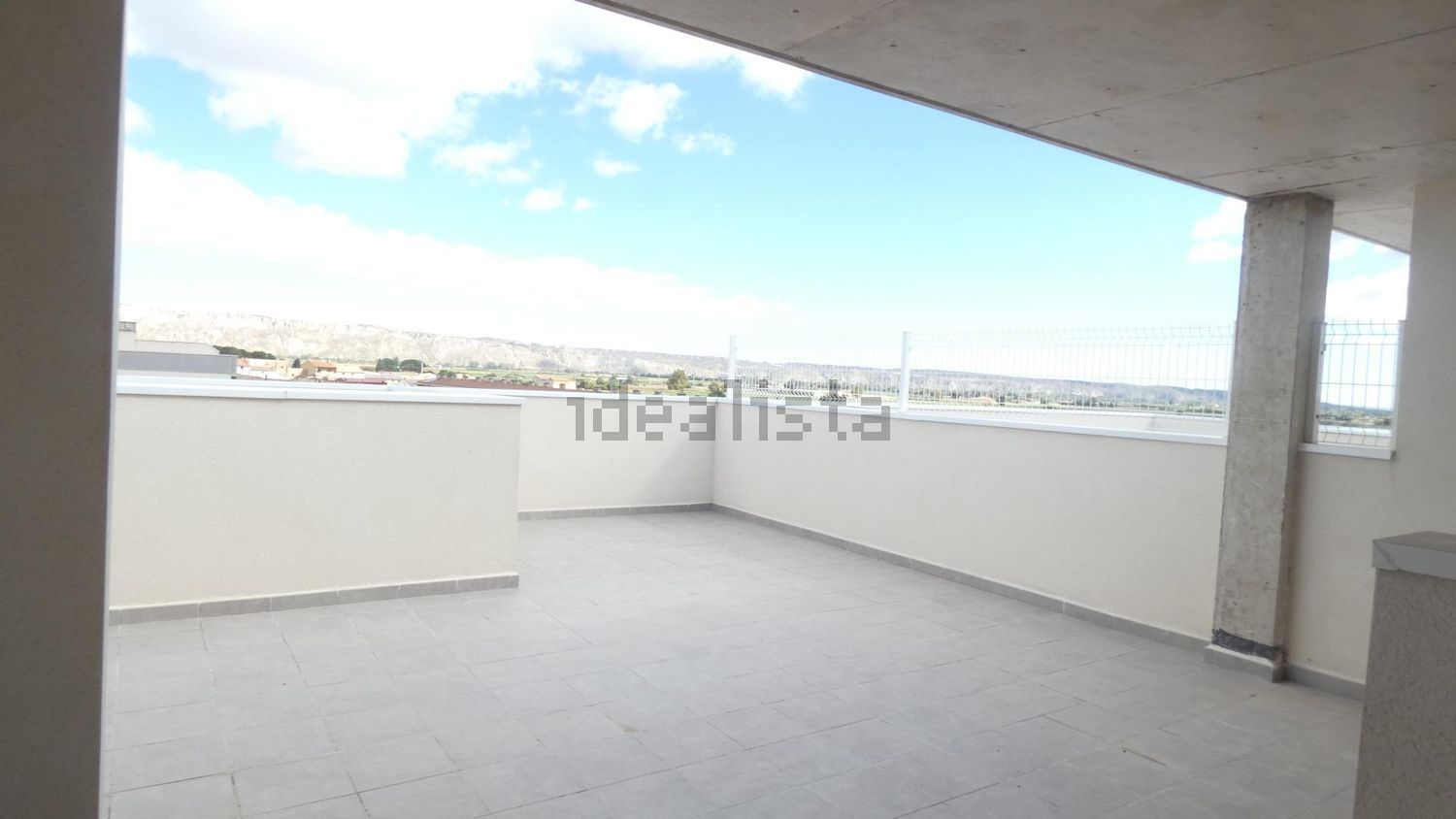Apartamento 80 m² em Utebo