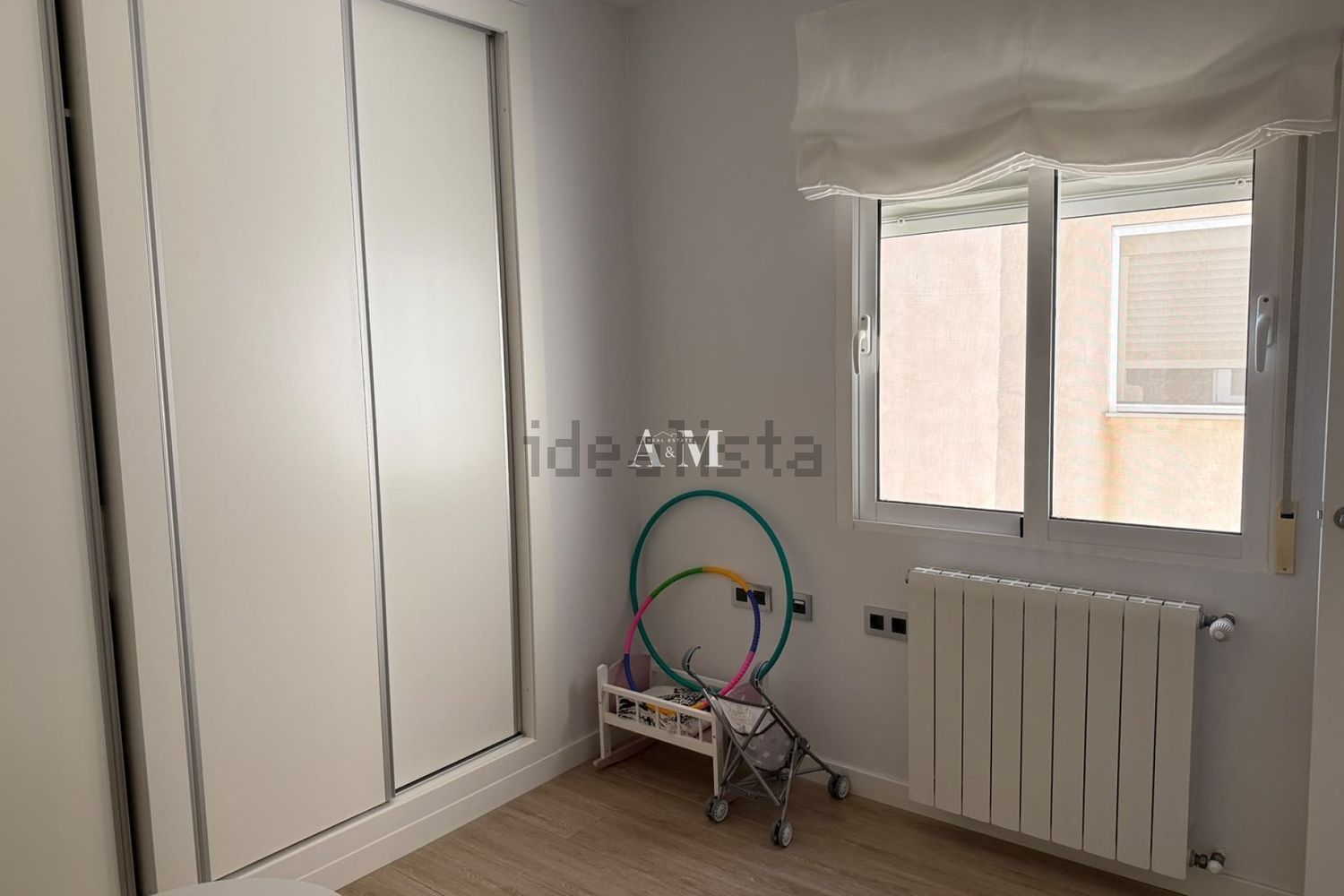 Квартира 100 м² в Los Montesinos